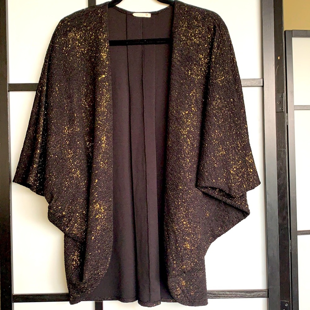 Black/gold speckled bolero